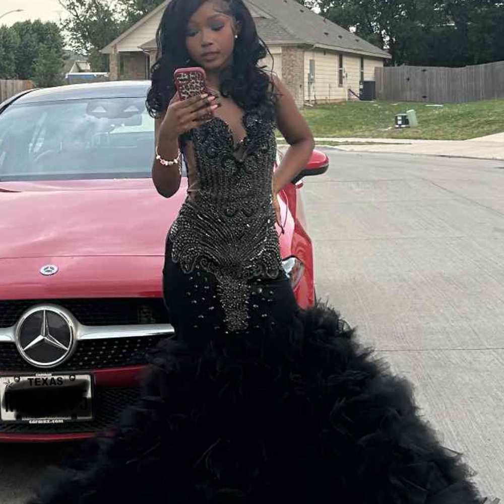 Elegant Black Beaded Prom Dress - Picture 6 of 7
